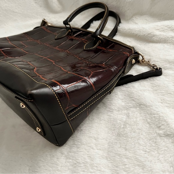 NWOT Dooney & Bourke Croco Satchel Handbag Brown T Moro Biscuit - Picture 6 of 11